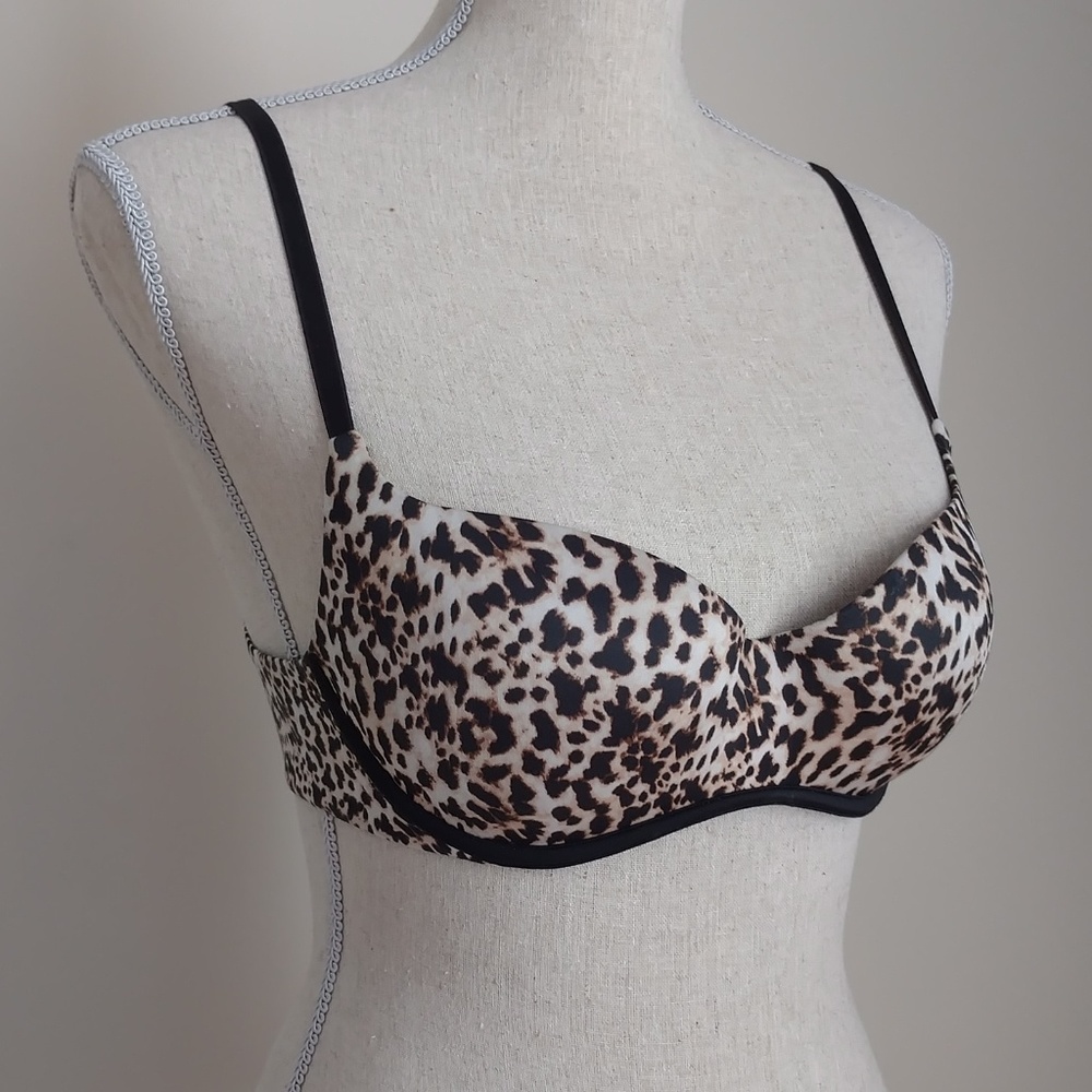 Victoria's Secret Balconet Bra 32C